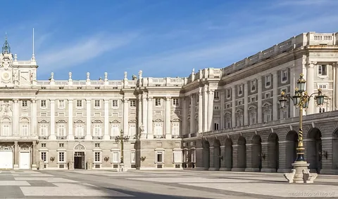 Ingresso de acesso rápido ao Palácio Real de Madrid